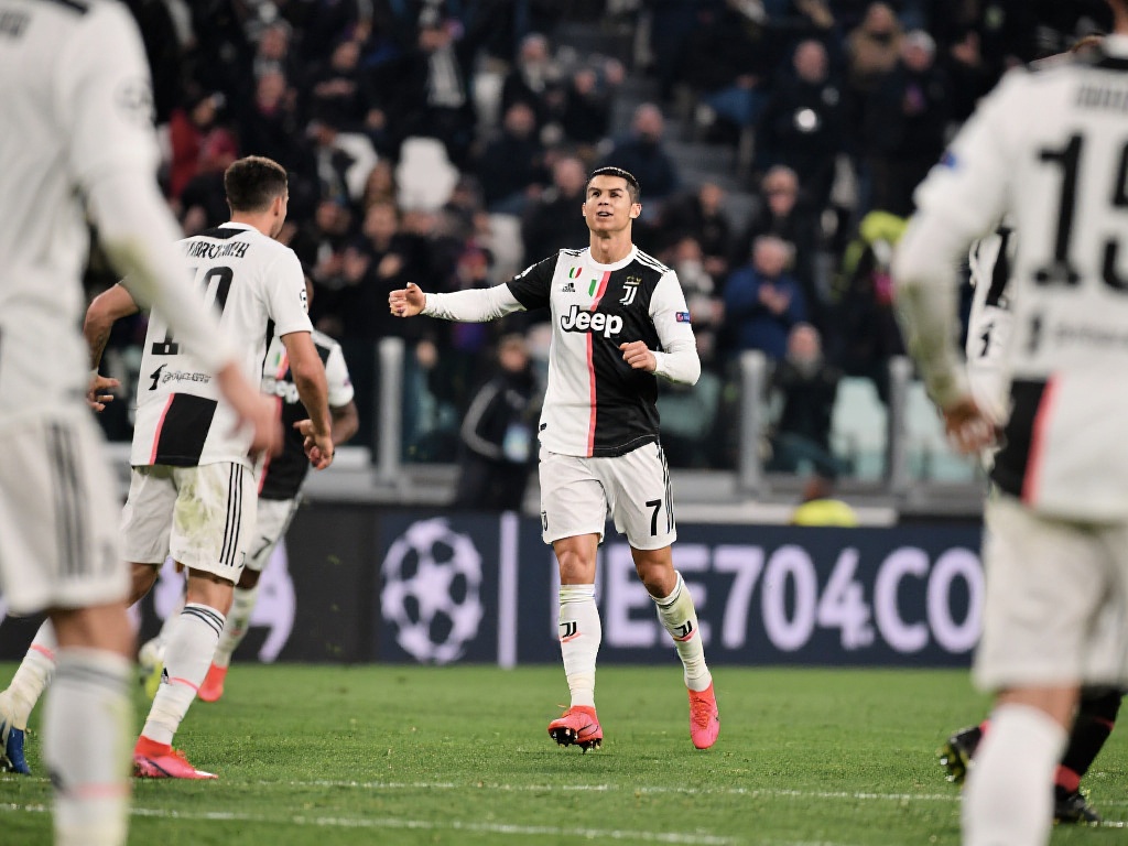 尤文3-2逆转揽欧冠席位,伊尔迪兹穆阿尼闪耀 尤文图斯凭借这场胜利在积分榜上稳居第四,